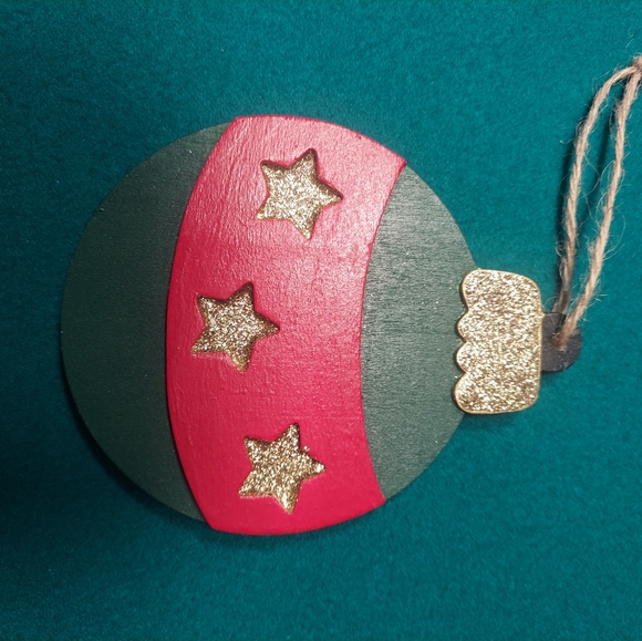 Eleven Handmade Christmas Ornaments - Picture 5 of 7